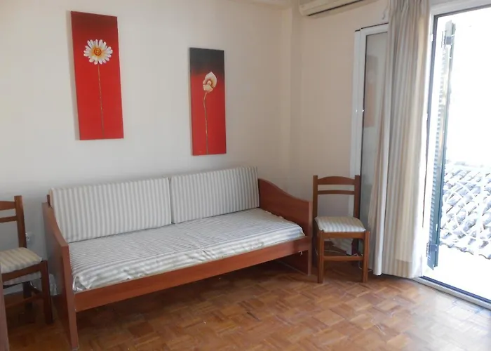 Milka's Old Corfu Town Apartman